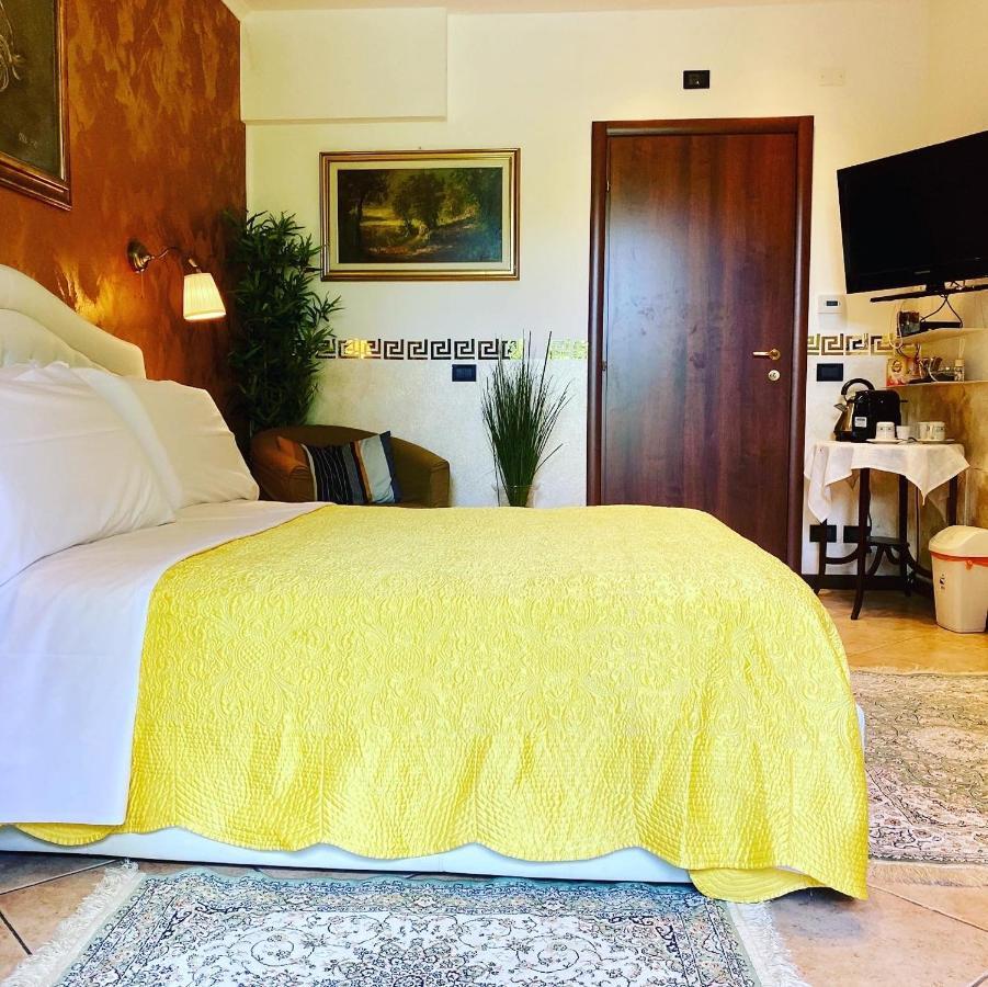 B&B Garda 4U Desenzano del Garda Extérieur photo