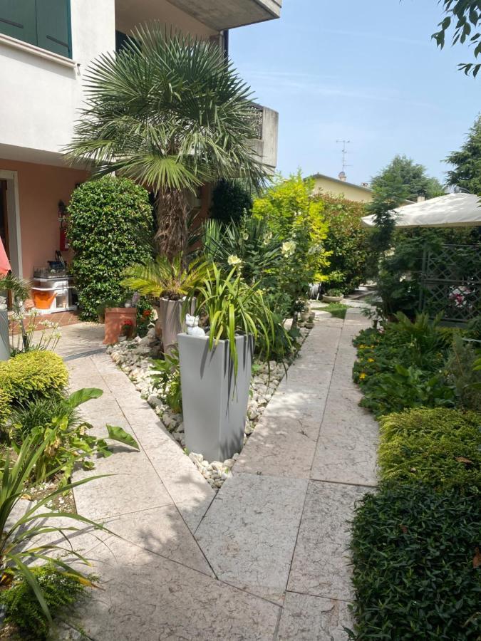 B&B Garda 4U Desenzano del Garda Extérieur photo