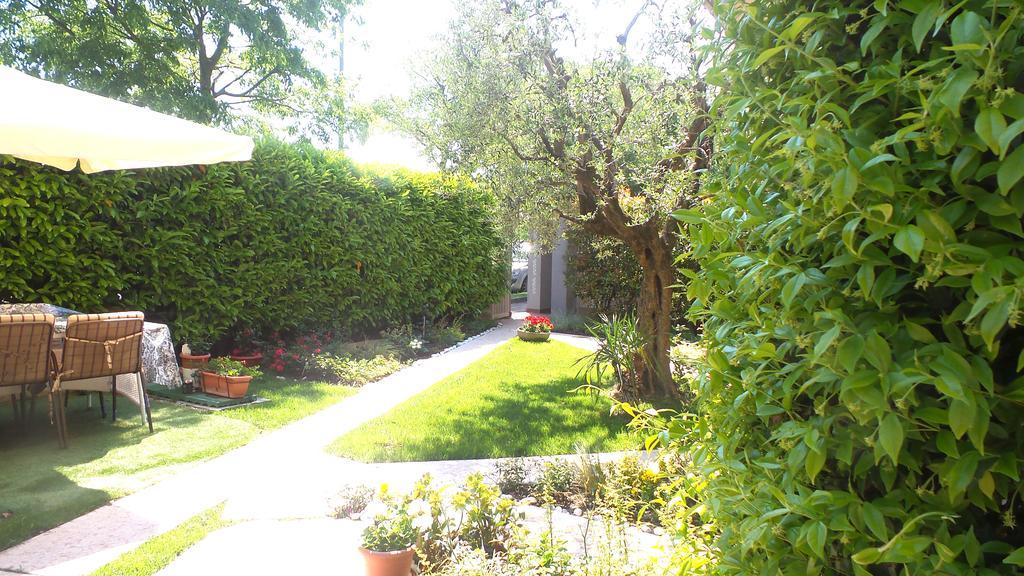 B&B Garda 4U Desenzano del Garda Extérieur photo