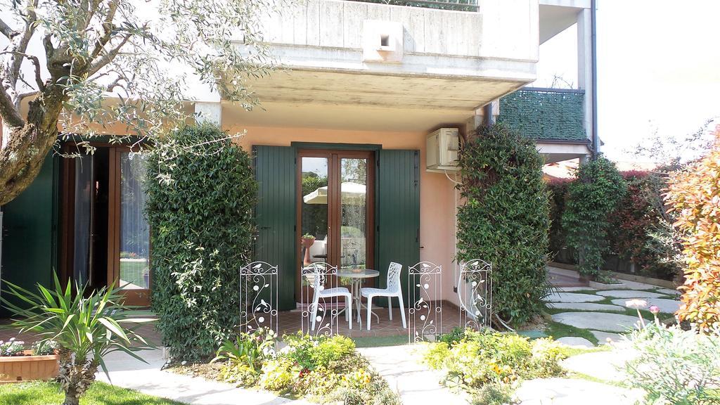 B&B Garda 4U Desenzano del Garda Extérieur photo