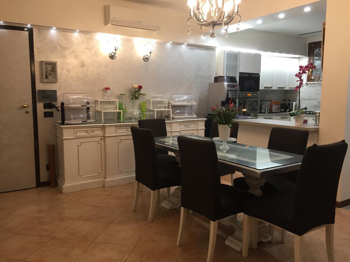 B&B Garda 4U Desenzano del Garda Extérieur photo