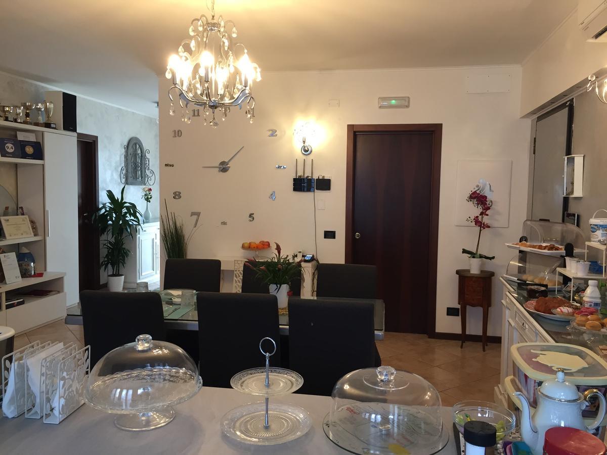 B&B Garda 4U Desenzano del Garda Extérieur photo