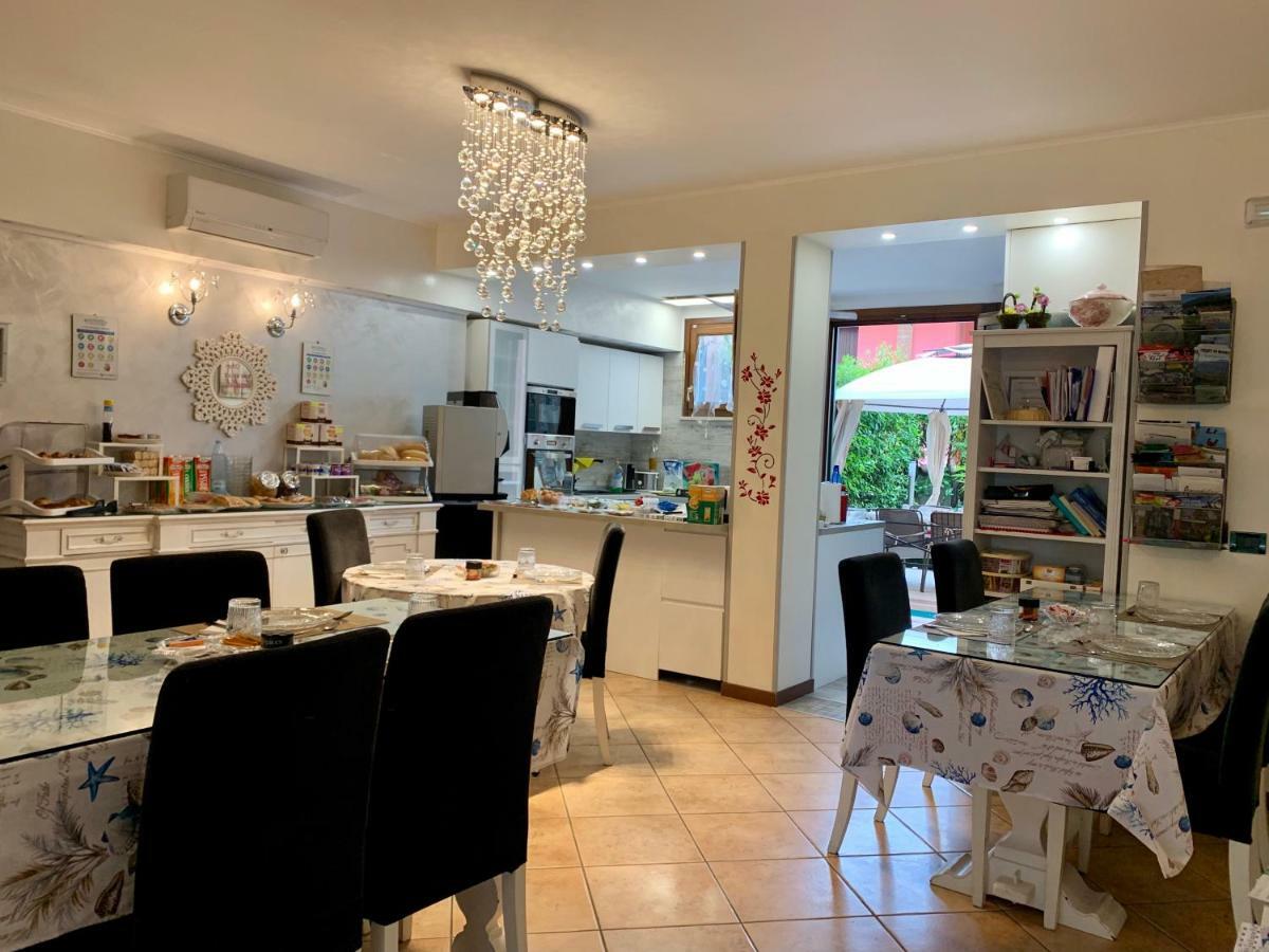 B&B Garda 4U Desenzano del Garda Extérieur photo